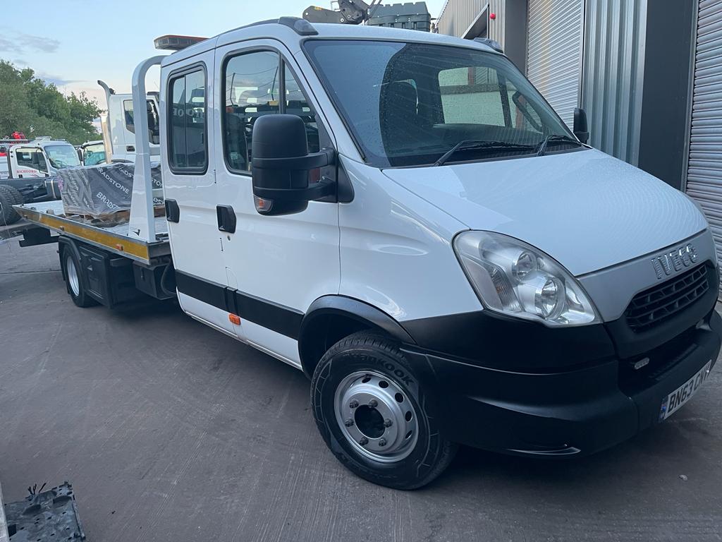 Used stock Iveco Daily with Champion Slidebed